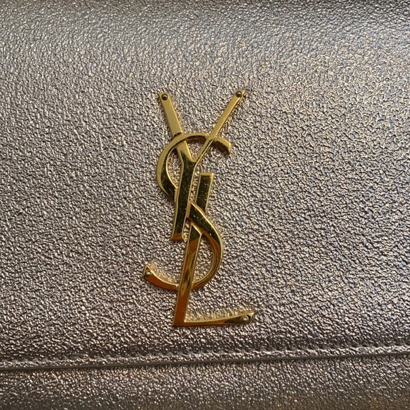 Priced to sell! Saint Laurent Monogram YSL Medium Grain de Poudre Chain Bag. - Picture 2 of 9